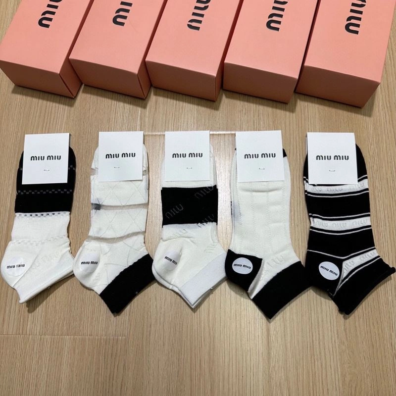 Breathable Miu Miu Socks 273517