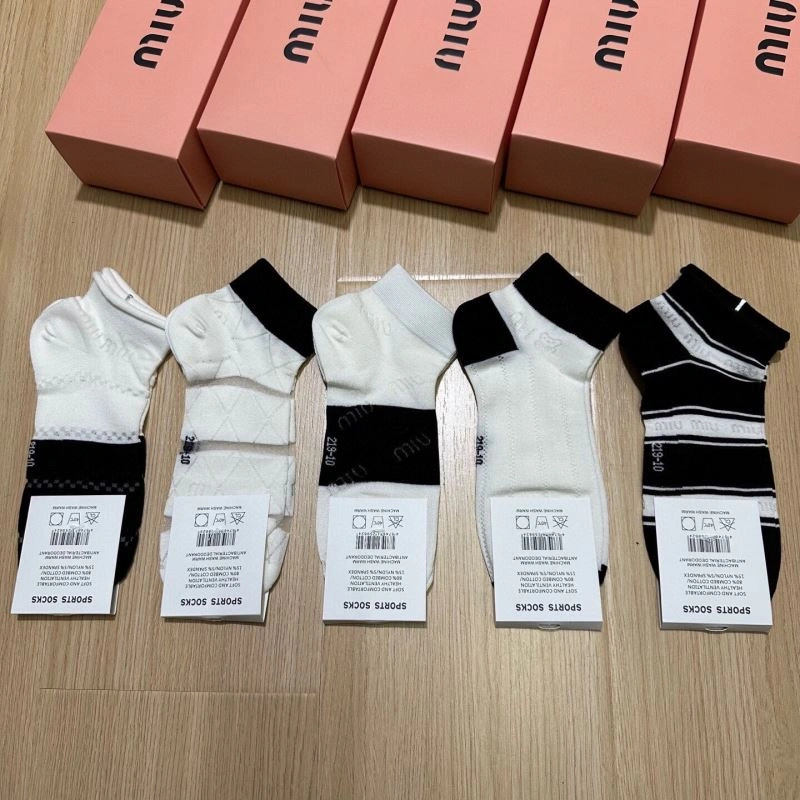 Breathable Miu Miu Socks 273517