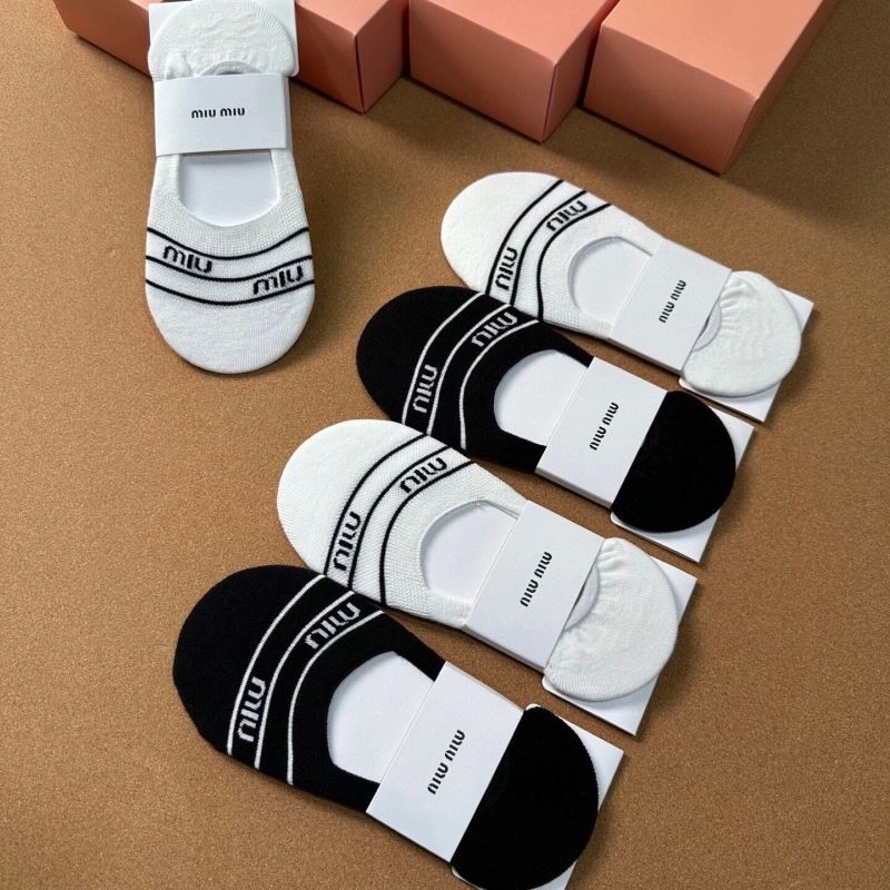 Miu Miu Socks FlexibleFit 273496