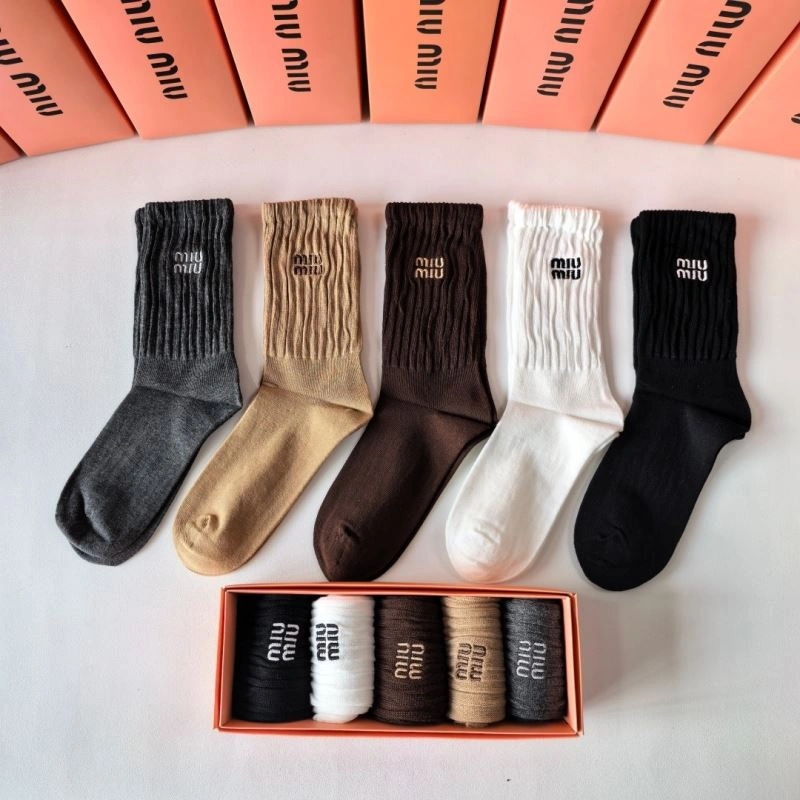 Miu Miu Socks GoAnywhere 273520