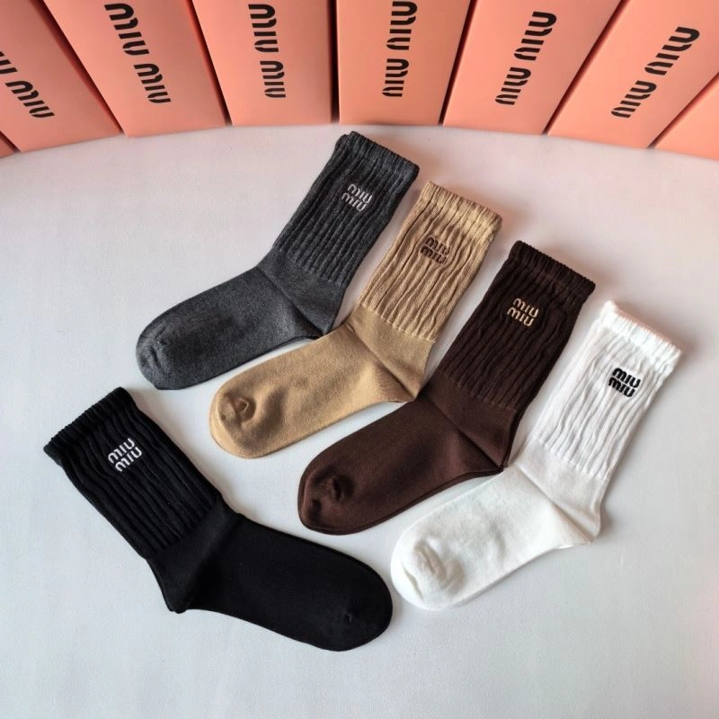 Miu Miu Socks GoAnywhere 273520