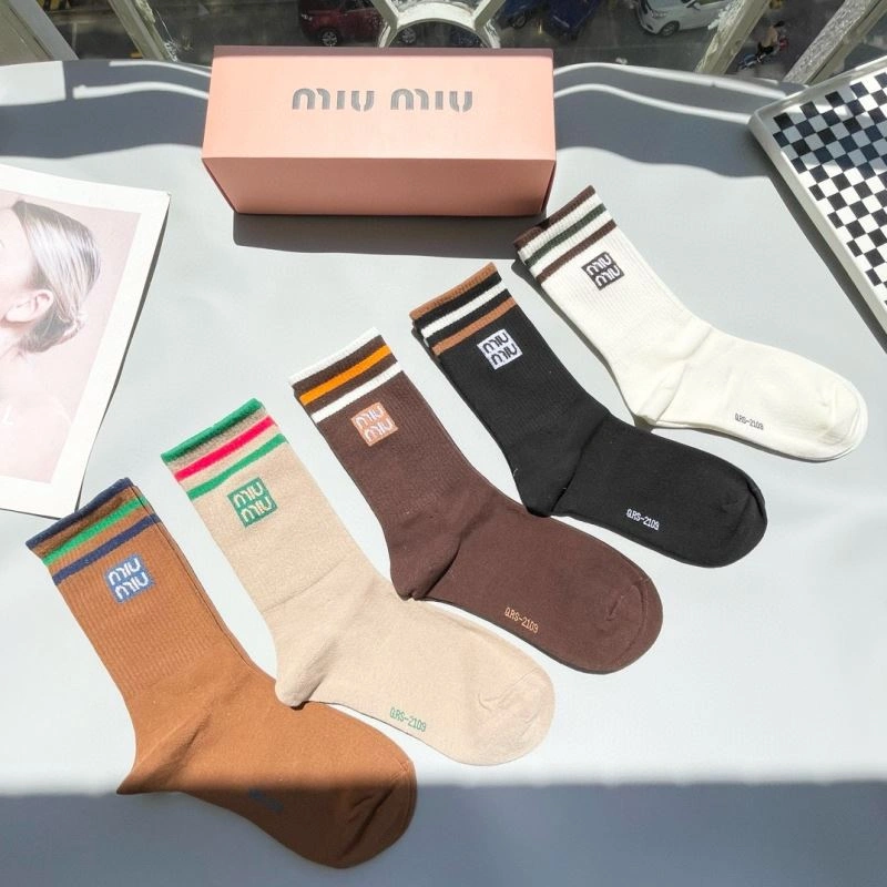 Miu Miu Socks EasyMatch 273505