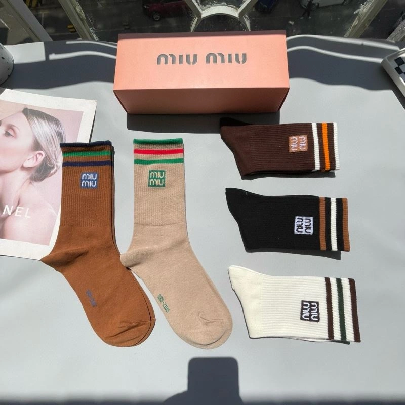 Miu Miu Socks EasyMatch 273505