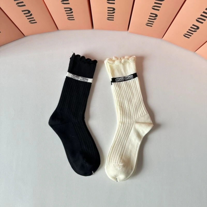 Miu Miu Socks Versatile 273497