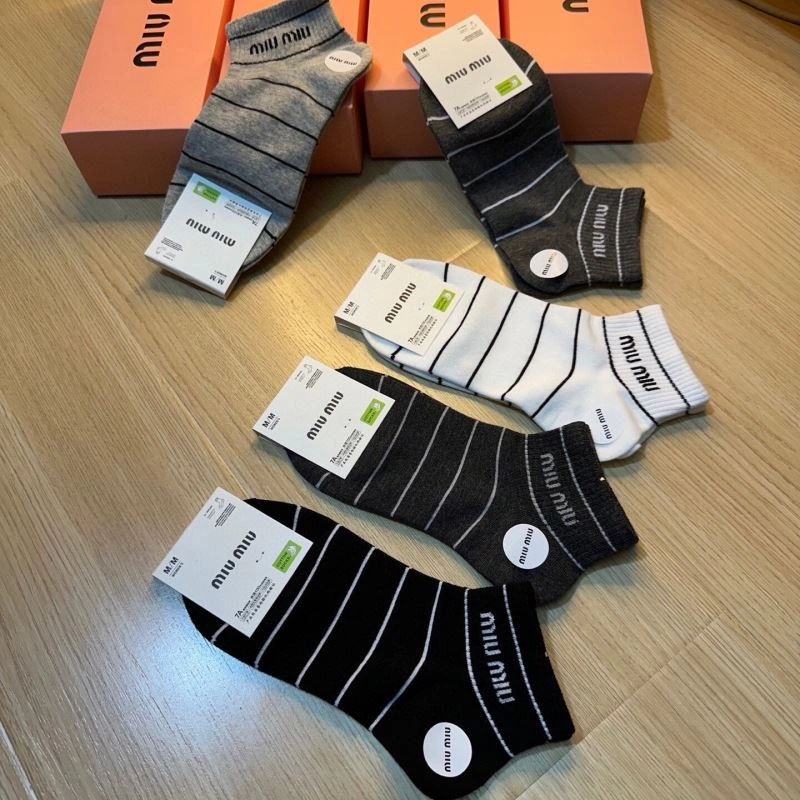 Youthful Miu Miu Socks 273498