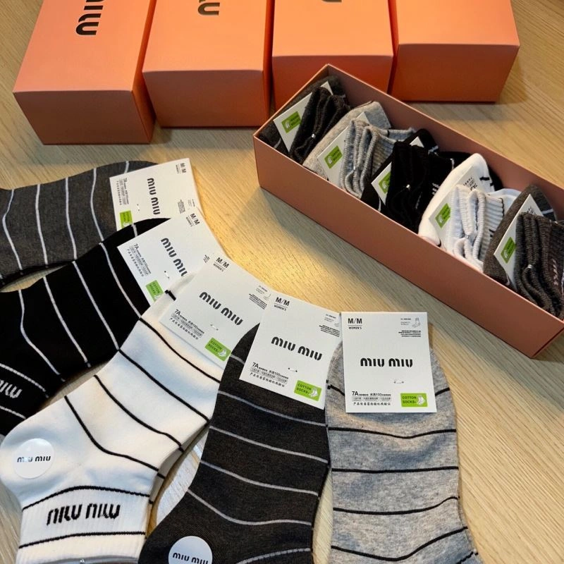 Youthful Miu Miu Socks 273498