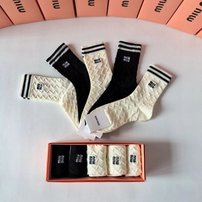 Effortless Miu Miu Socks 273495