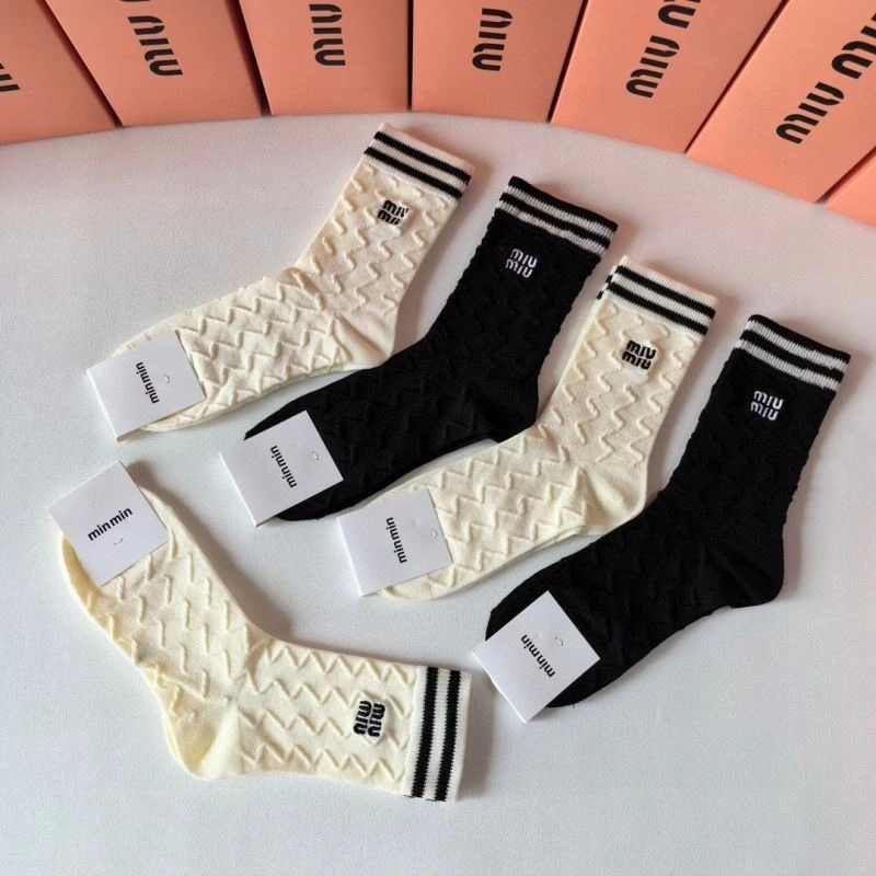 Effortless Miu Miu Socks 273495