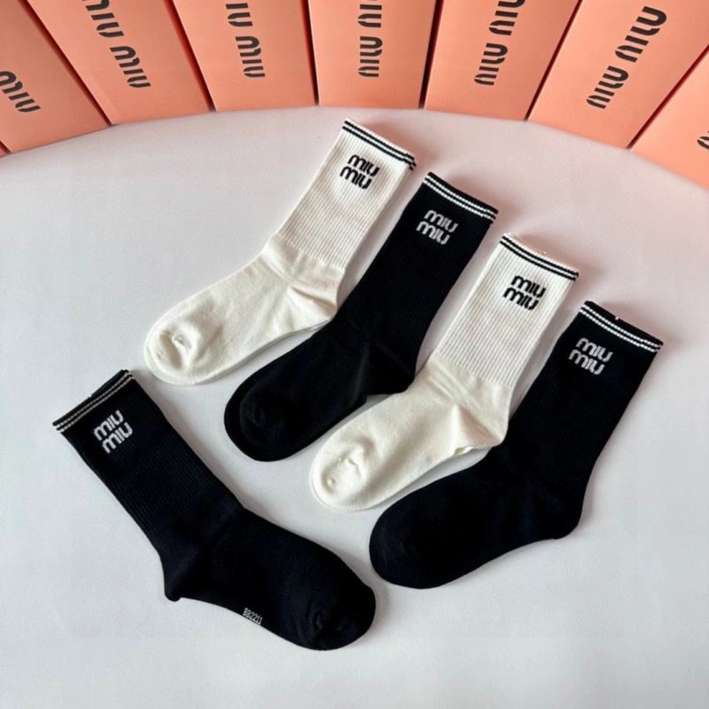 Miu Miu Socks Stylish 273490