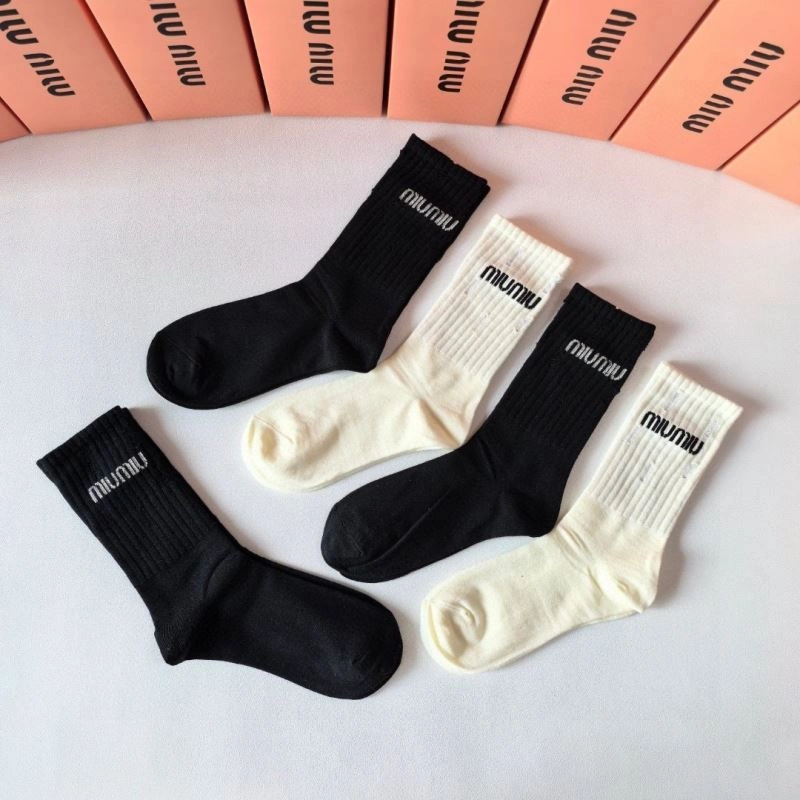Miu Miu Socks Attractive 273488