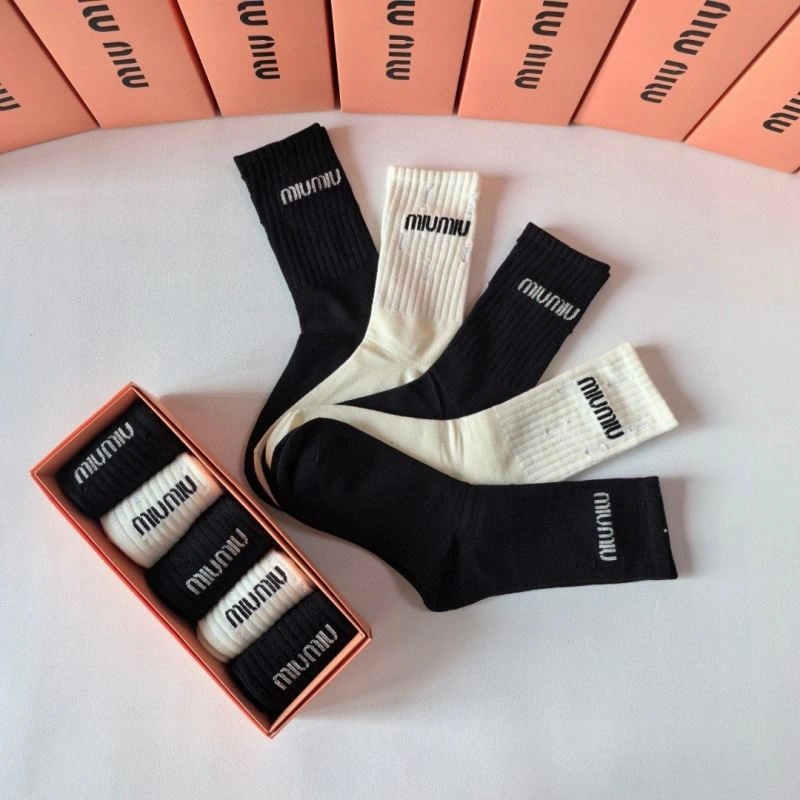 Miu Miu Socks Attractive 273488