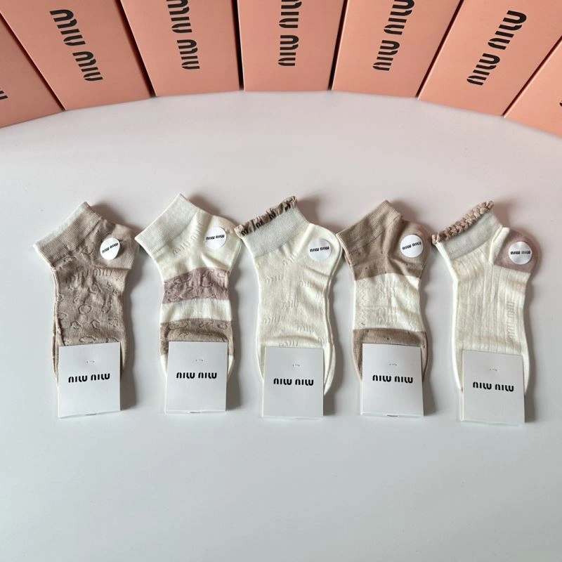Breathable Miu Miu Socks 273487