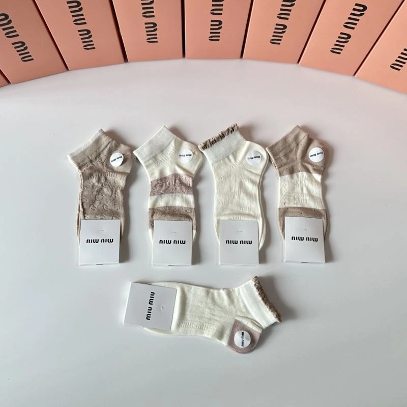Breathable Miu Miu Socks 273487