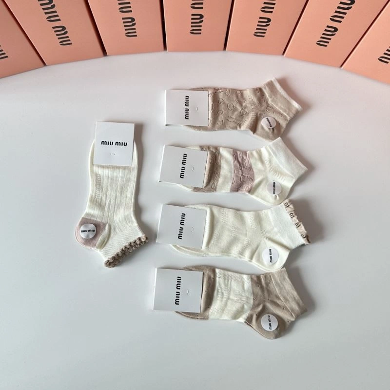 Breathable Miu Miu Socks 273487