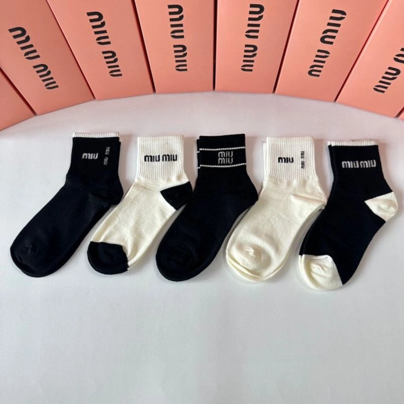 Miu Miu Socks EasyCare 273485