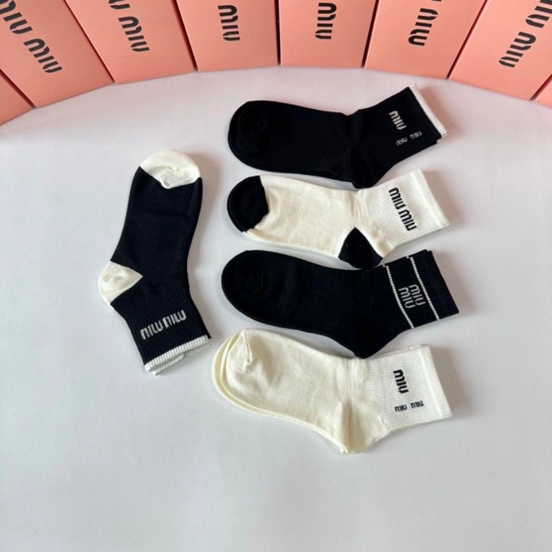 Miu Miu Socks EasyCare 273485