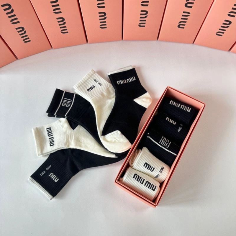 Miu Miu Socks EasyCare 273485