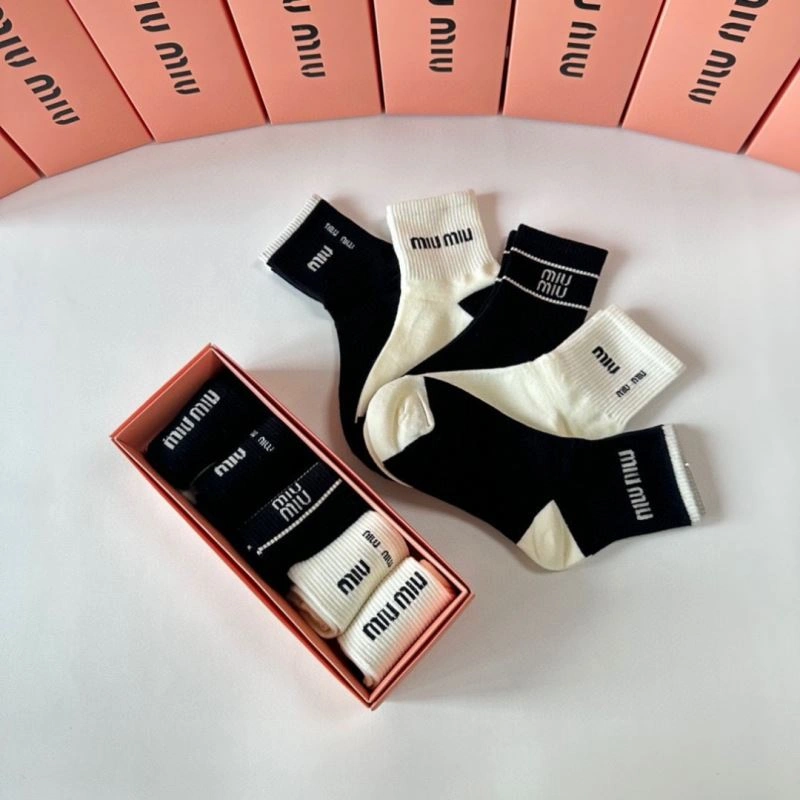 Miu Miu Socks EasyCare 273485