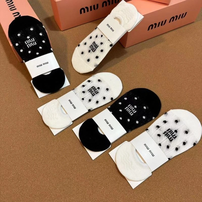 Miu Miu Socks WellDesigned 273483