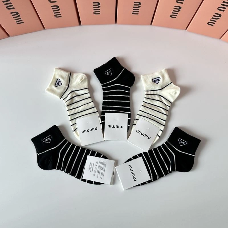 Resilient Miu Miu Socks 273482