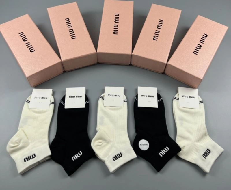 Miu Miu Socks Compact 274608