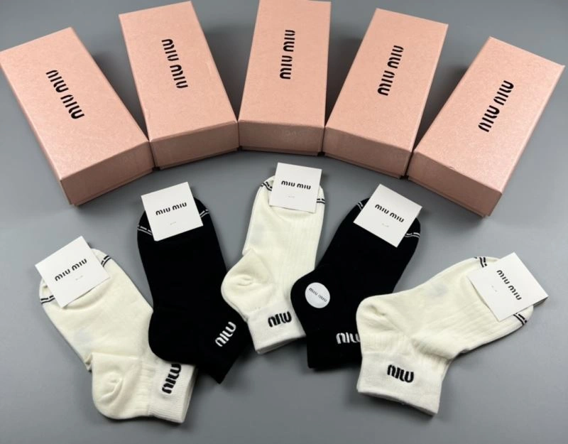 Miu Miu Socks Compact 274608