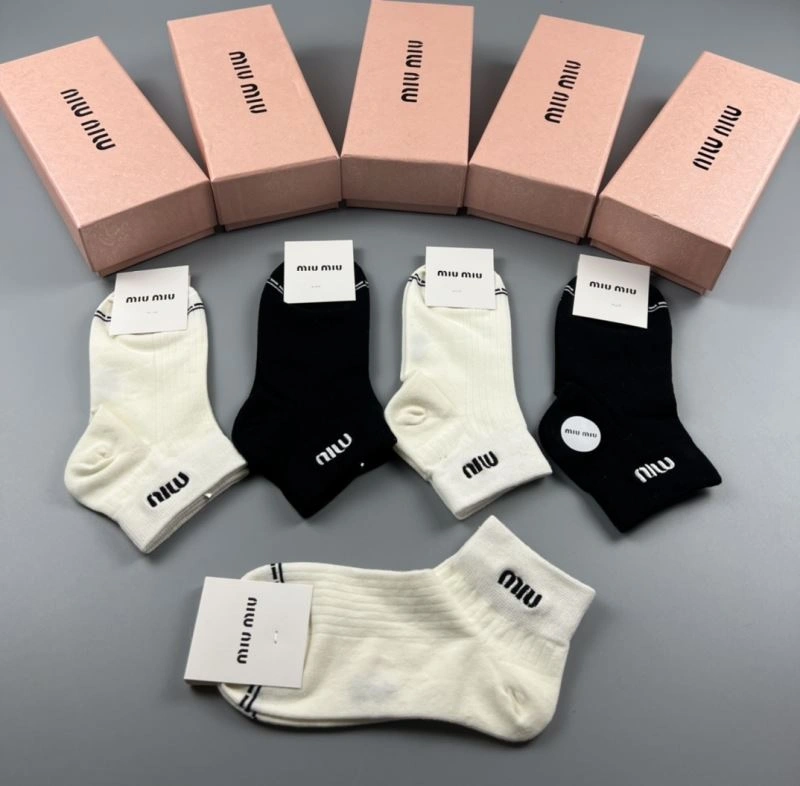 Miu Miu Socks Compact 274608