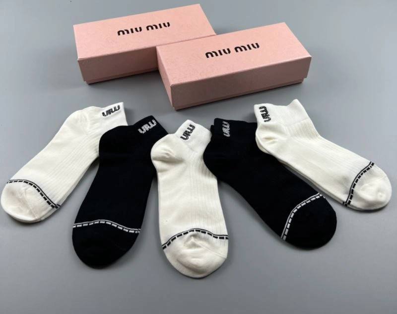 Miu Miu Socks Lightweight 274606