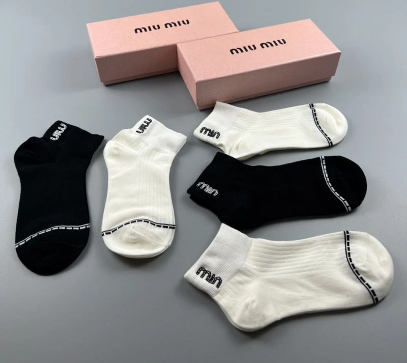 Miu Miu Socks Lightweight 274606