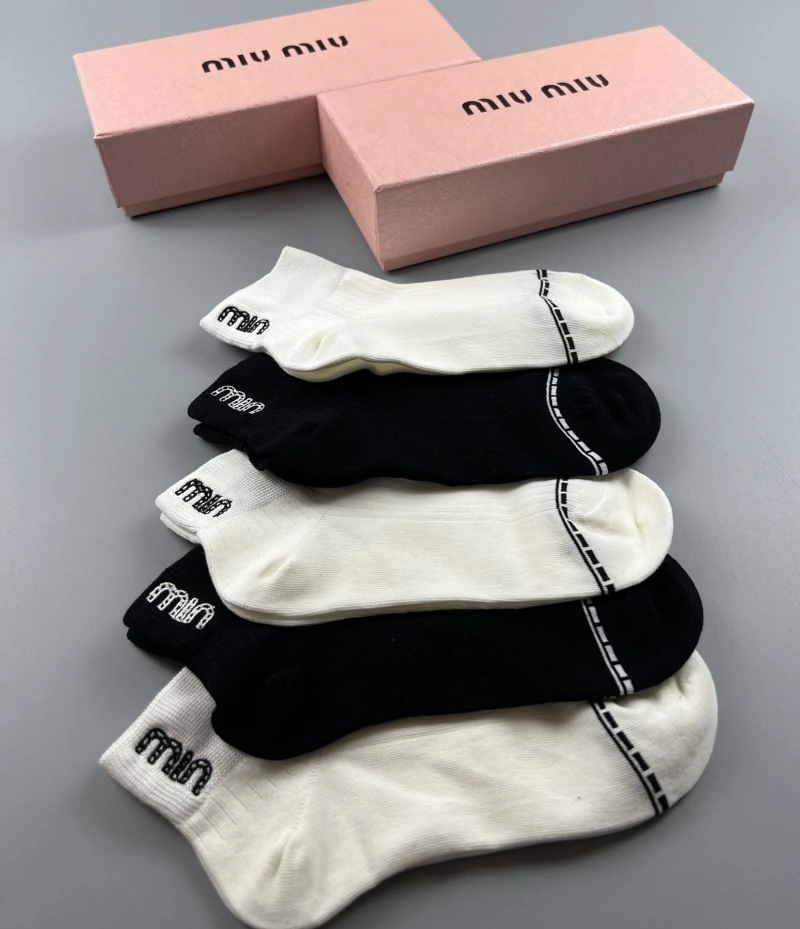 Miu Miu Socks Lightweight 274606
