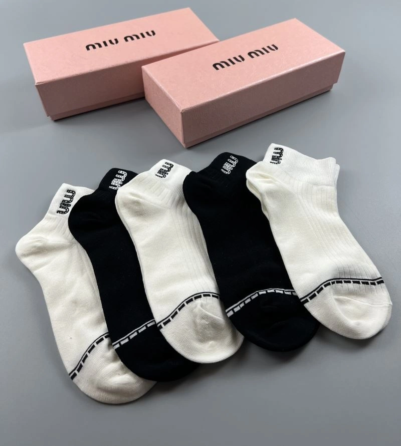 Miu Miu Socks Lightweight 274606