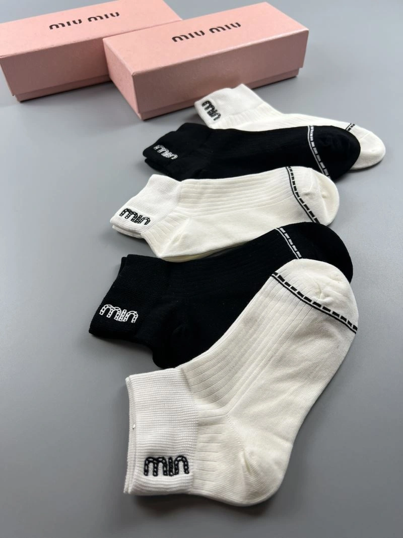 Miu Miu Socks Lightweight 274606