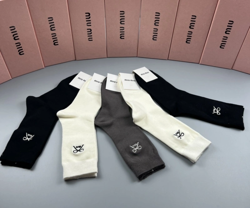 Miu Miu Socks Efficient 274425