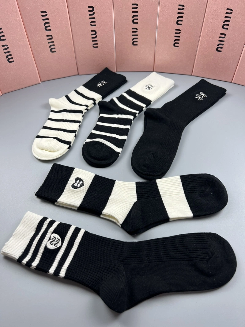 Miu Miu Socks Resilient 274434