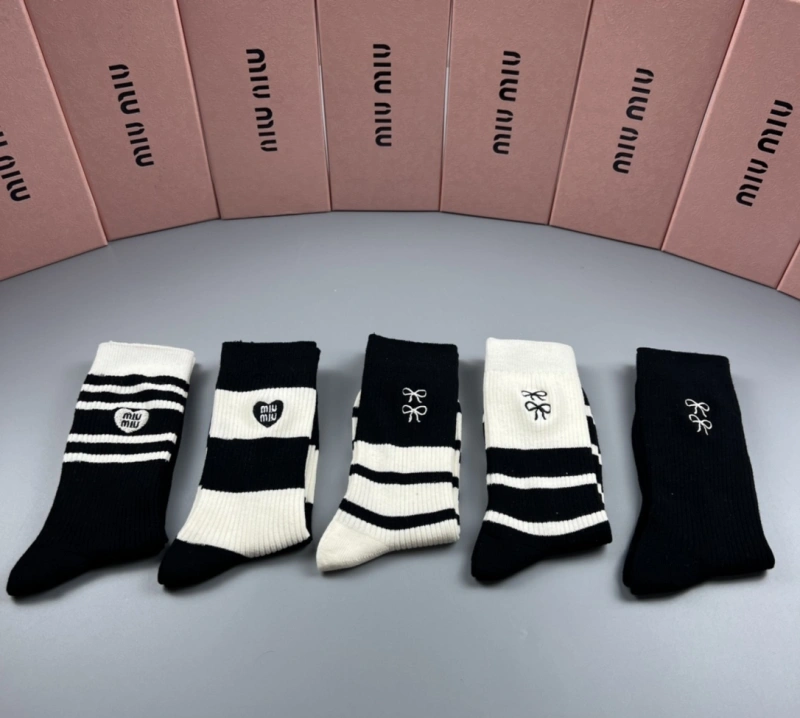 Miu Miu Socks Resilient 274434