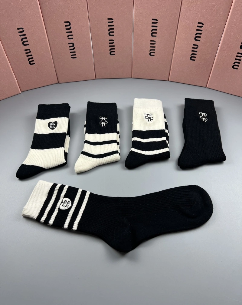 Miu Miu Socks Resilient 274434