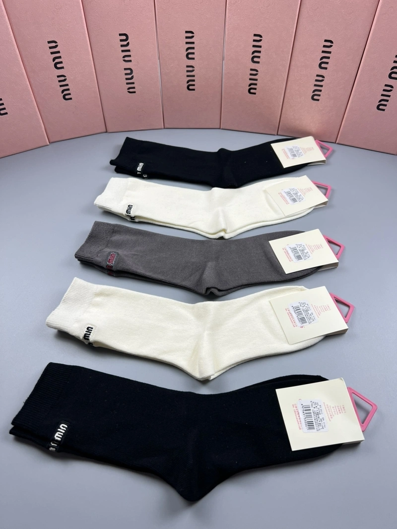 Elegant Miu Miu Socks 274426