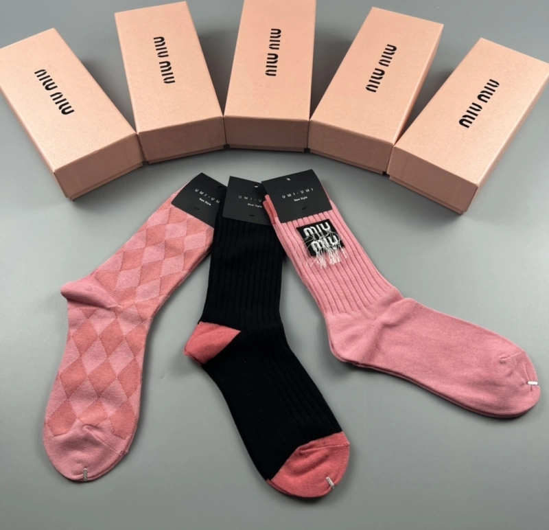 Miu Miu Socks Reliable 274435