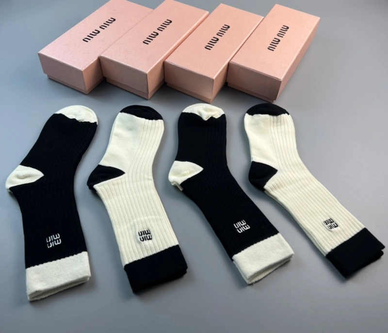 Casual Miu Miu Socks 274416
