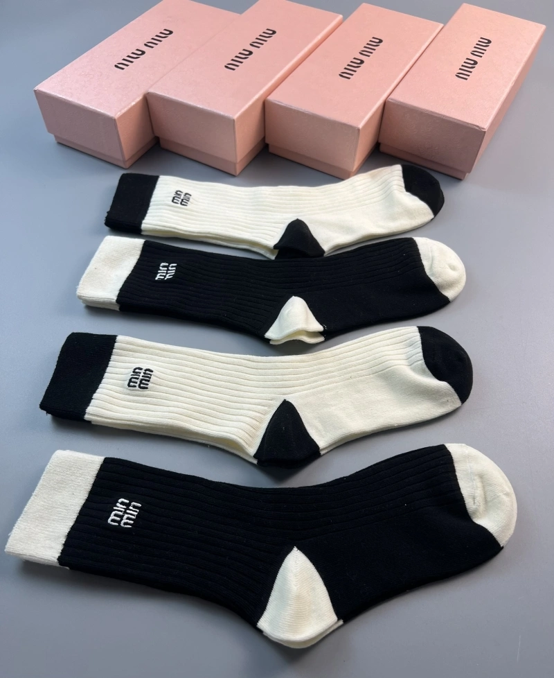 Casual Miu Miu Socks 274416