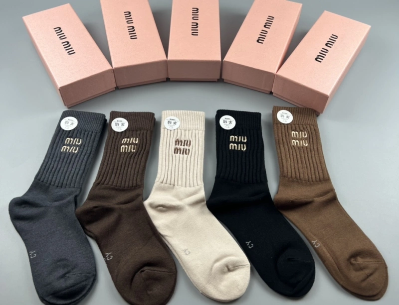 Miu Miu Socks TravelReady 274436
