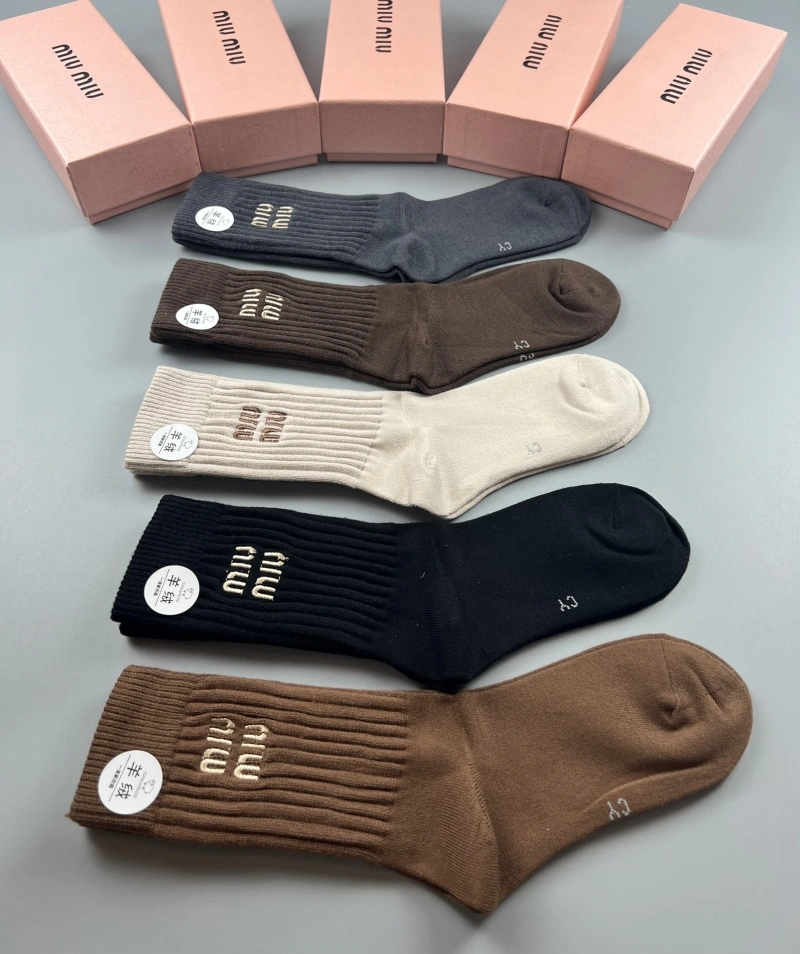 Miu Miu Socks TravelReady 274436