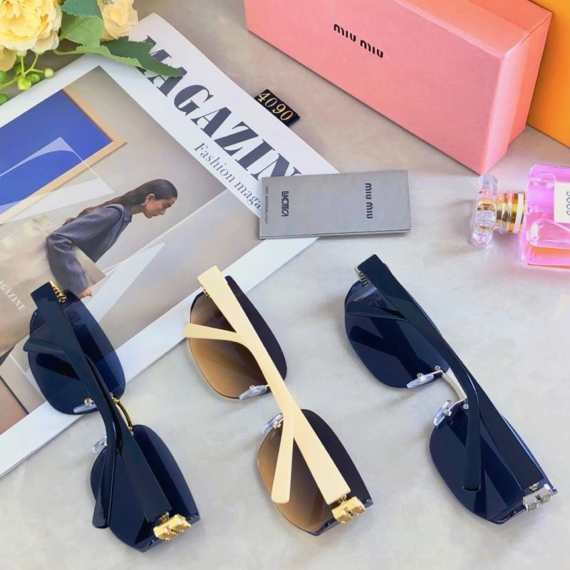 OdorResistant Miu Miu Sunglasses 281496