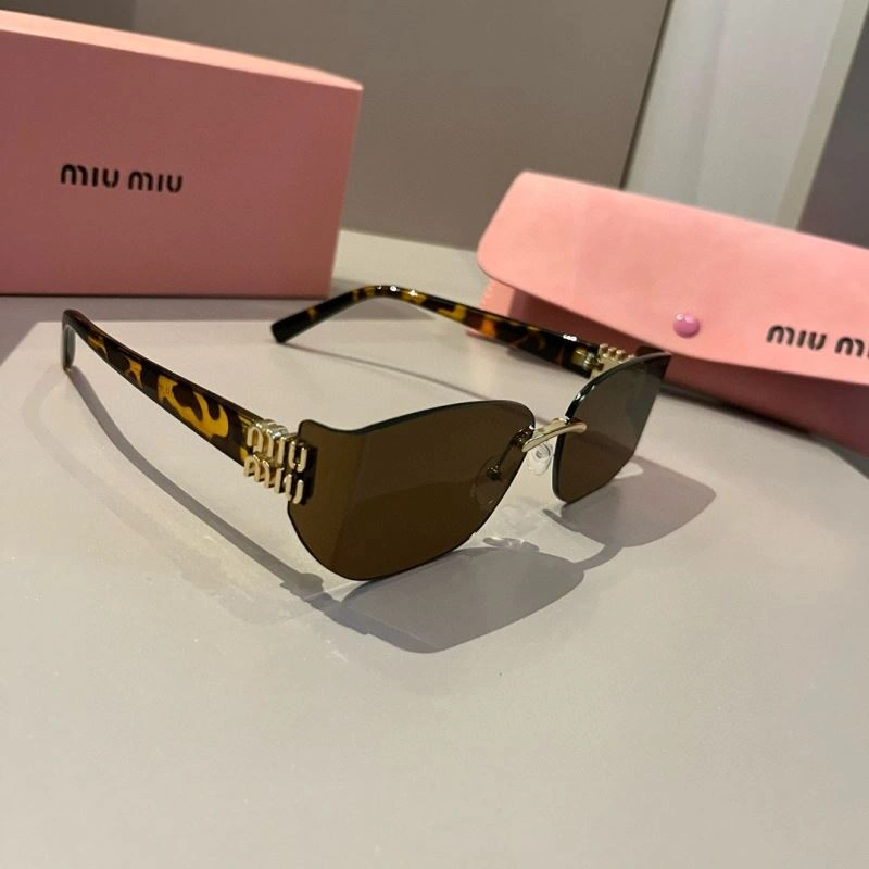 ZeroBulk Miu Miu Sunglasses 281489