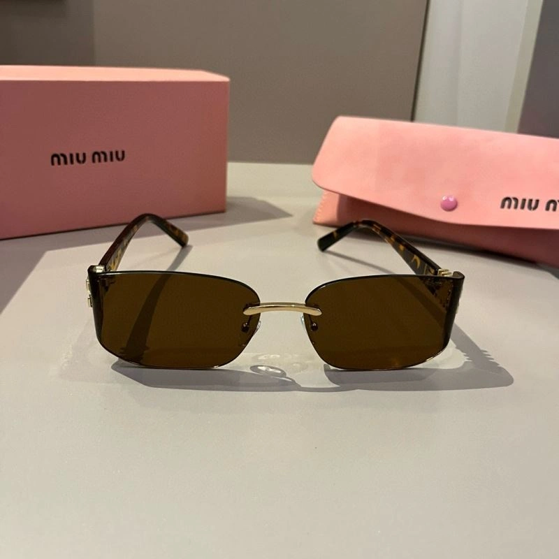ZeroBulk Miu Miu Sunglasses 281489