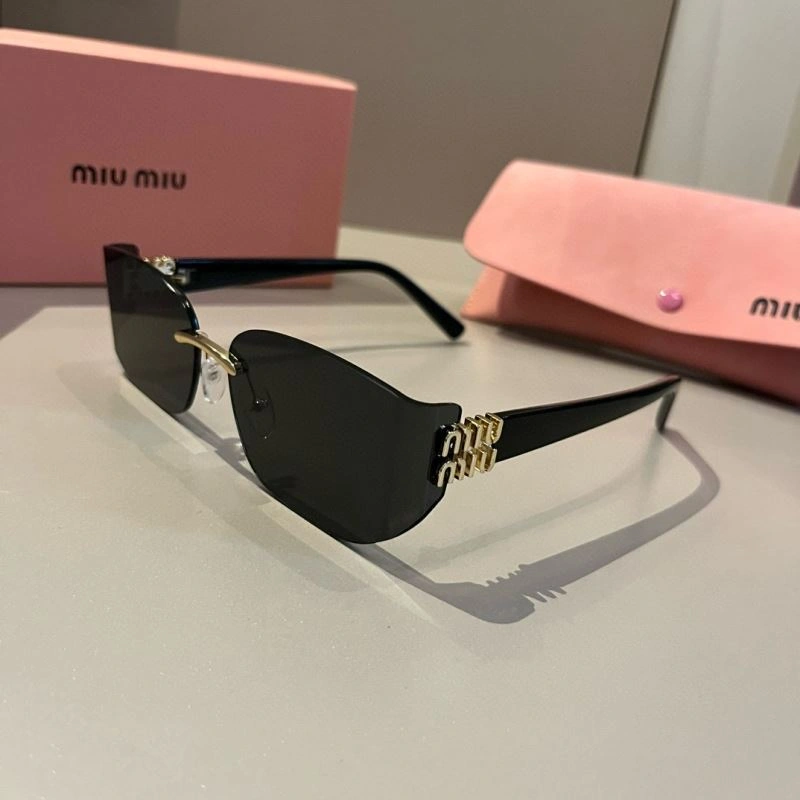 UrbanStyle Miu Miu Sunglasses 281493
