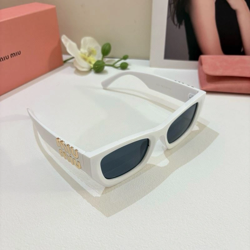 MoistureWicking Miu Miu Sunglasses 281486