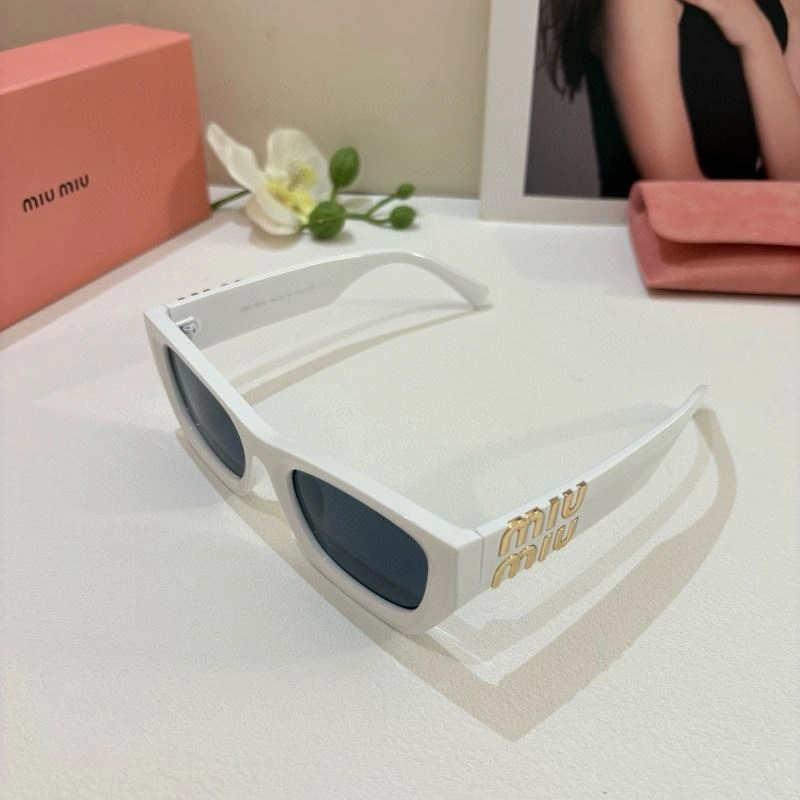 MoistureWicking Miu Miu Sunglasses 281486