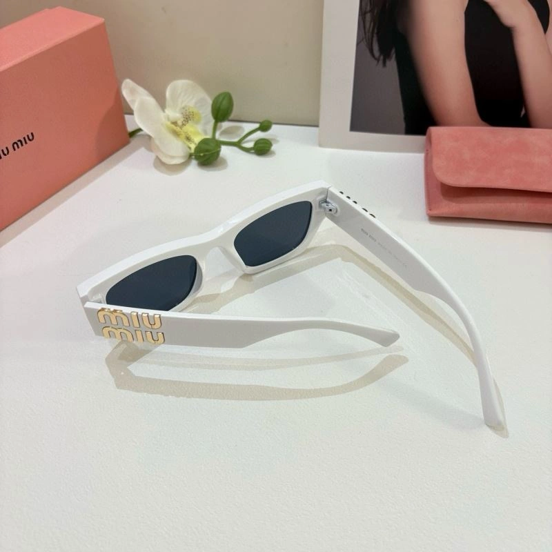MoistureWicking Miu Miu Sunglasses 281486