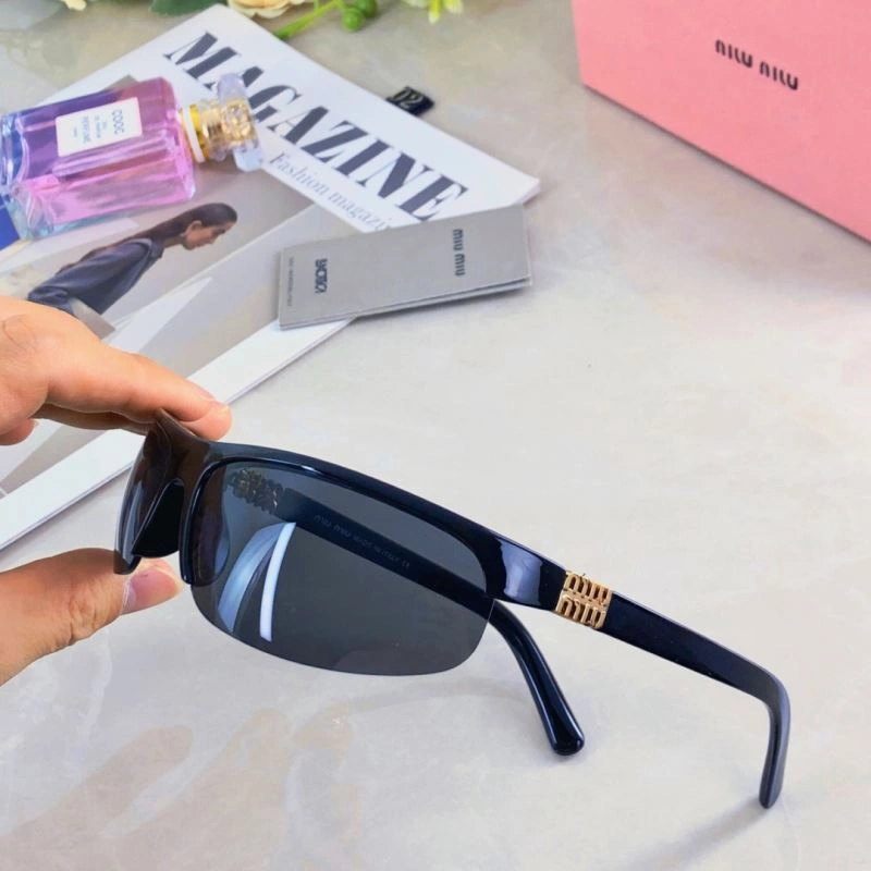 HighPerformance Miu Miu Sunglasses 281491